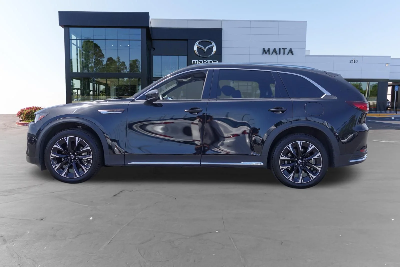 Certified Used 2024 Jet Black Mica Mazda Premium Plus image 8