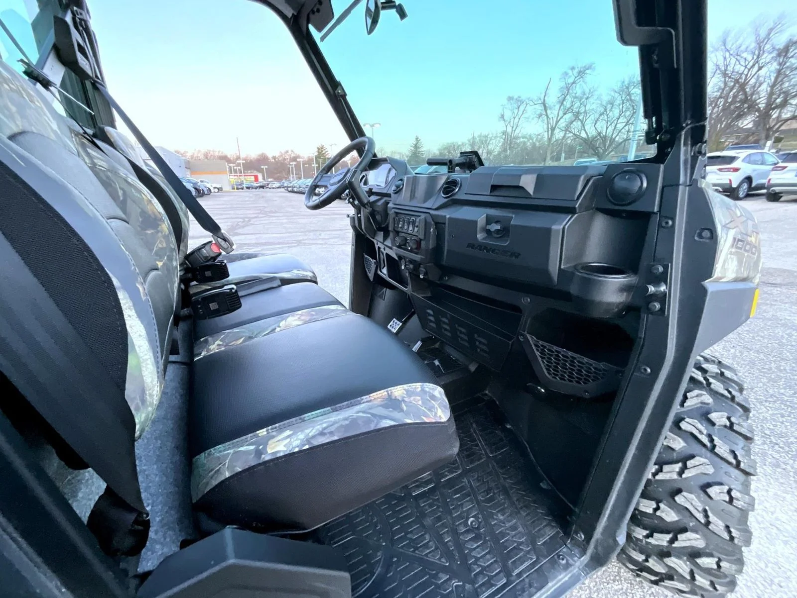 Used 2025 Green Polaris  image 15