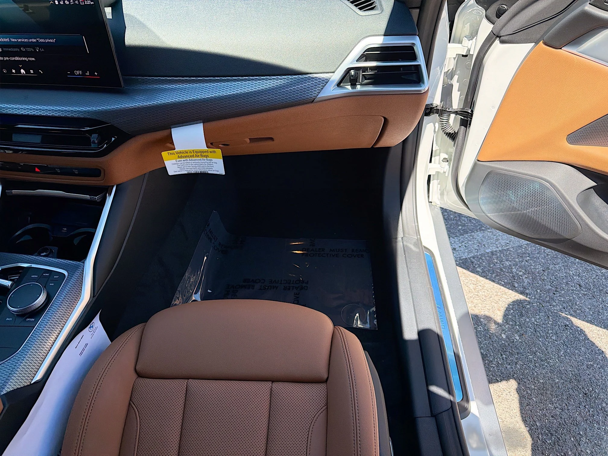 New 2026 Alpine White BMW eDrive40 image 17