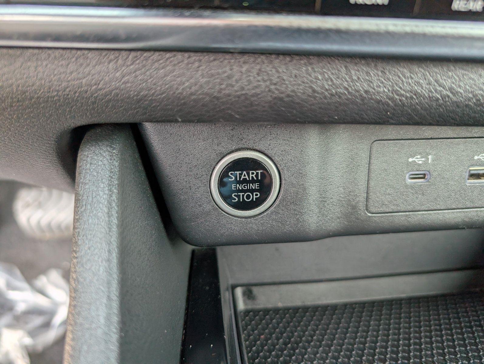 Used 2023 Super Black Nissan SV image 21