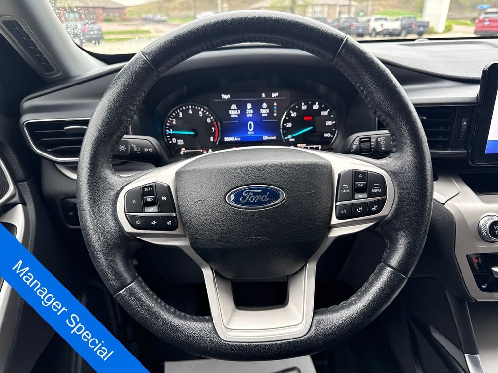 Used 2022 Silver Ford XLT image 15