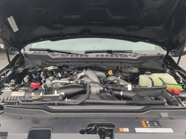New 2026 Carbonized Gray Metallic Ford F-250® XLT image 31