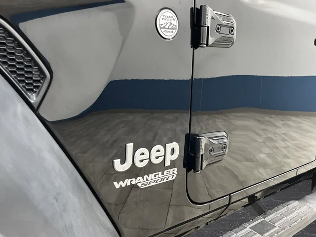 2021 Jeep Wrangler Sport - Photo 32