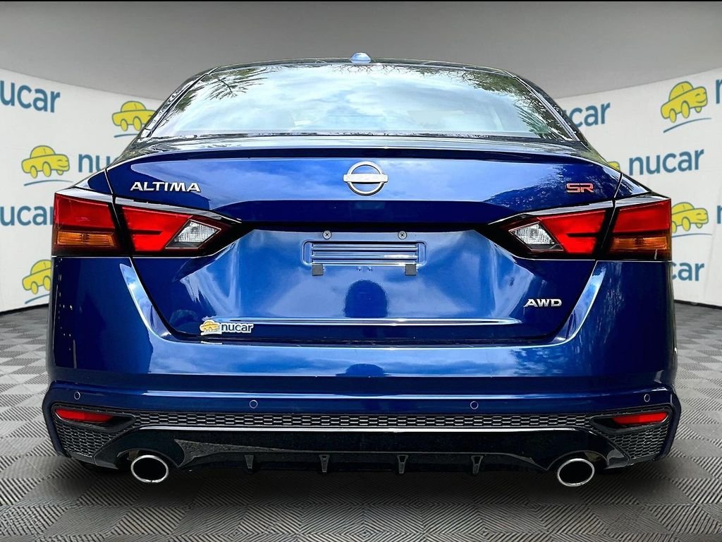 Used 2024 Blue Nissan 2.5 SR image 7