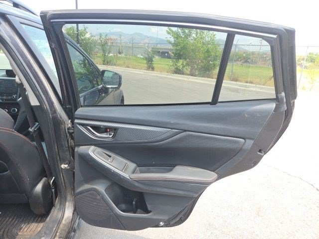 Used 2018 Dark Gray Metallic Subaru Limited image 17