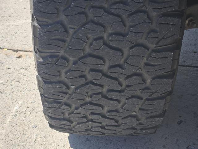 Certified Used 2017 MAGNETIC GRAY MET. Toyota  image 11