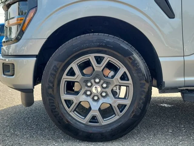 2026 Ford F-150 STX - Photo 6