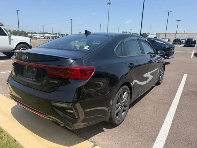 Used 2021 Black Kia GT-Line image 5