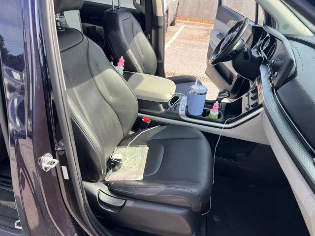 Used 2023 Blue Kia LX Seat Package image 30
