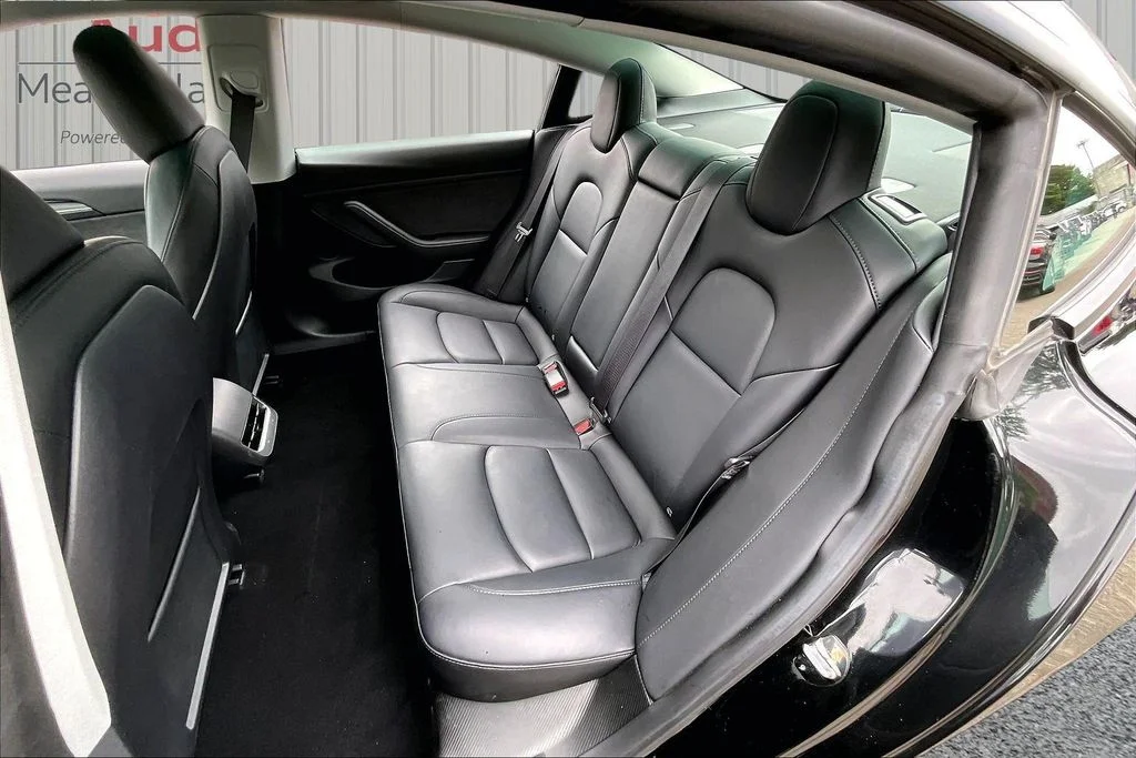 Used 2023  Tesla Performance image 22