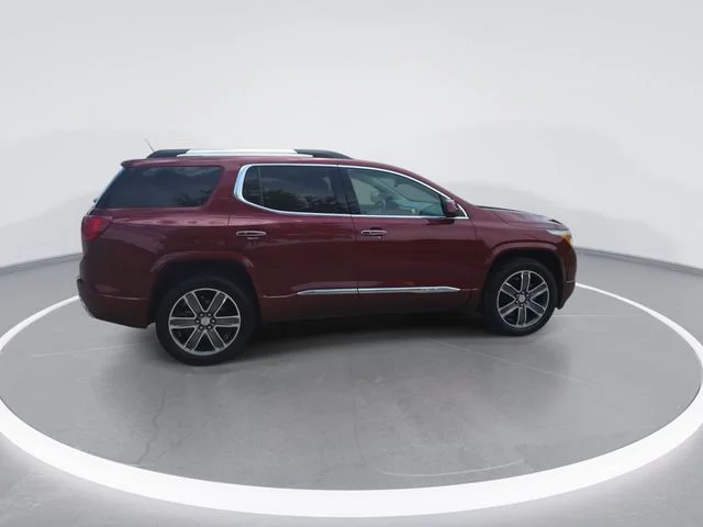 Used 2018 Red GMC Denali image 8