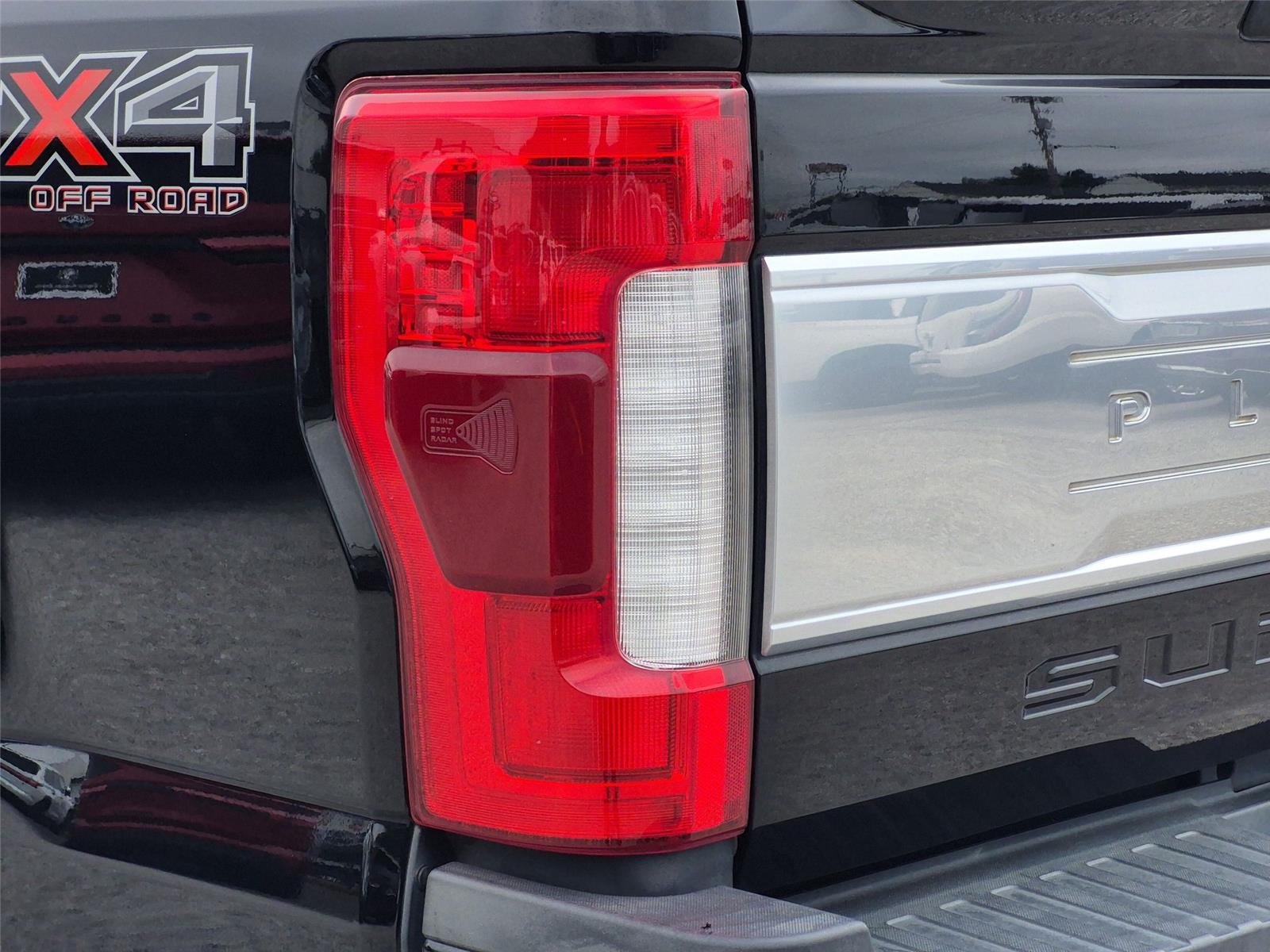 Used 2018 Shadow Black Ford Platinum image 12