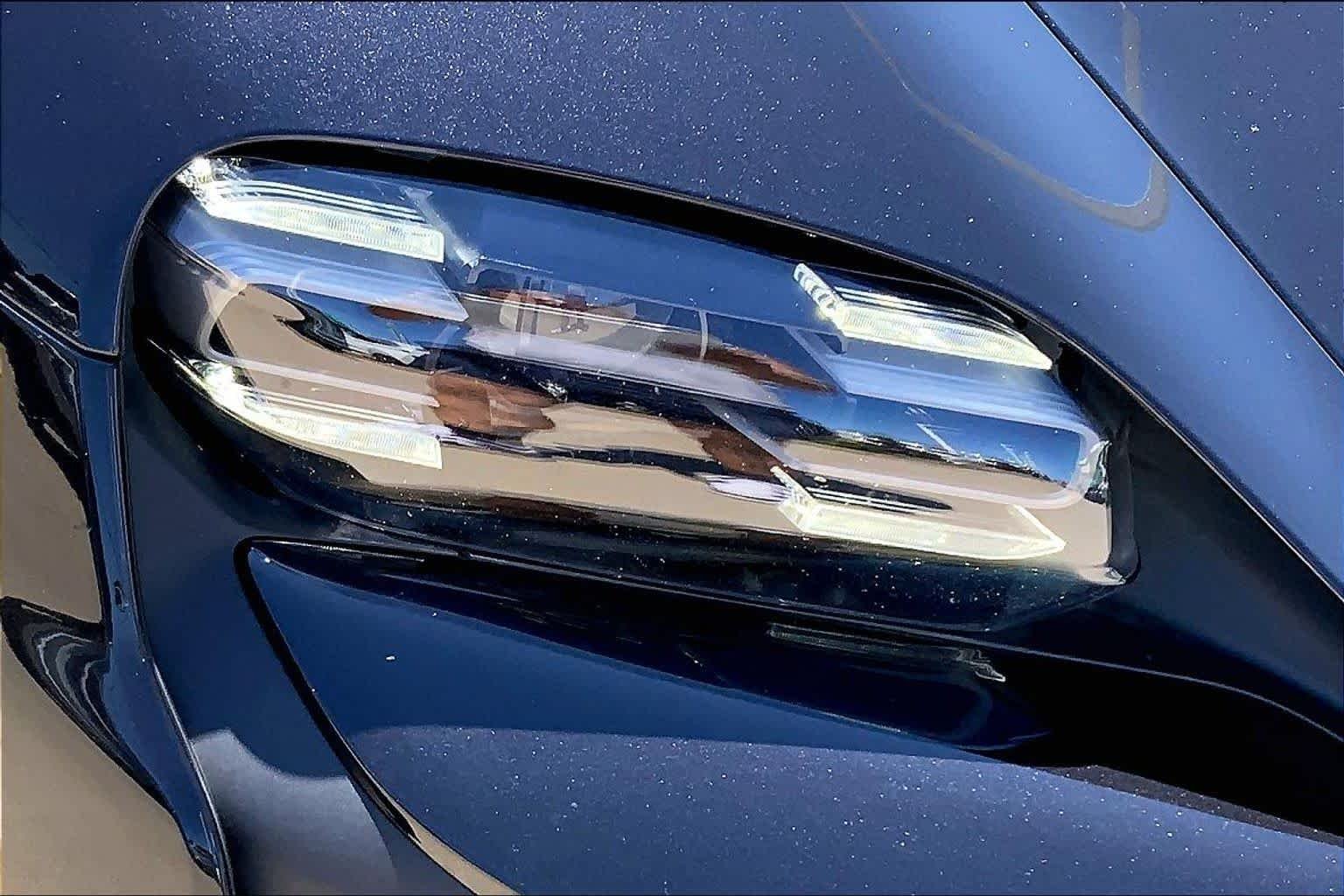 Used 2022 Black Porsche  image 25