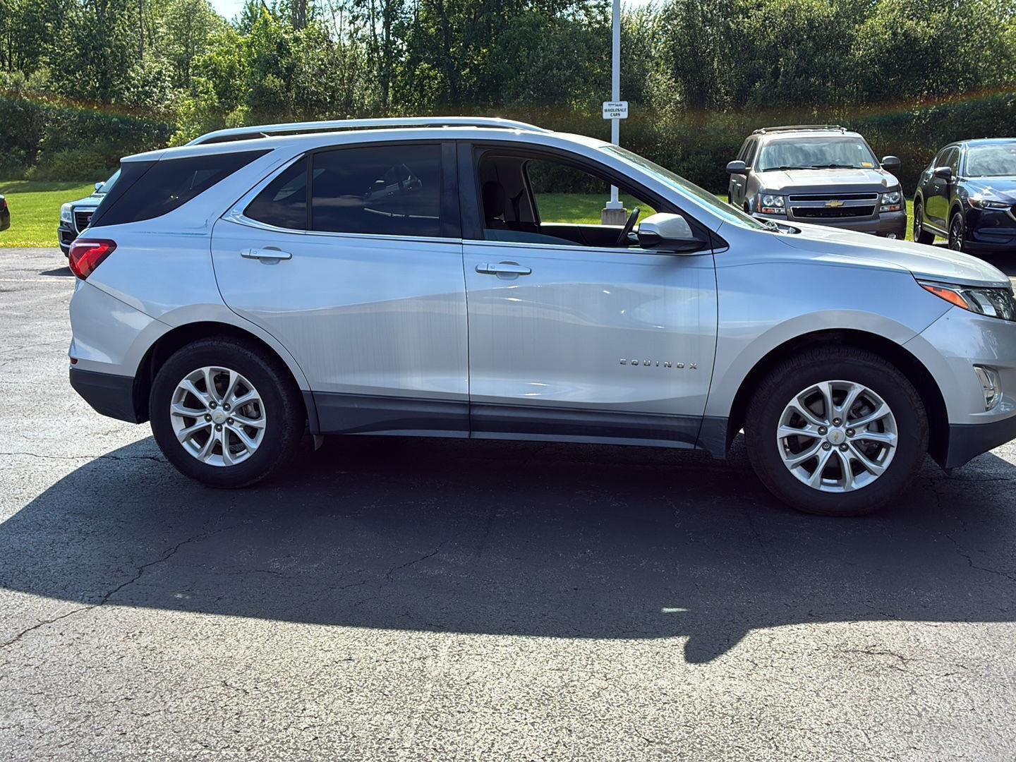 Used 2018  Chevrolet  image 14