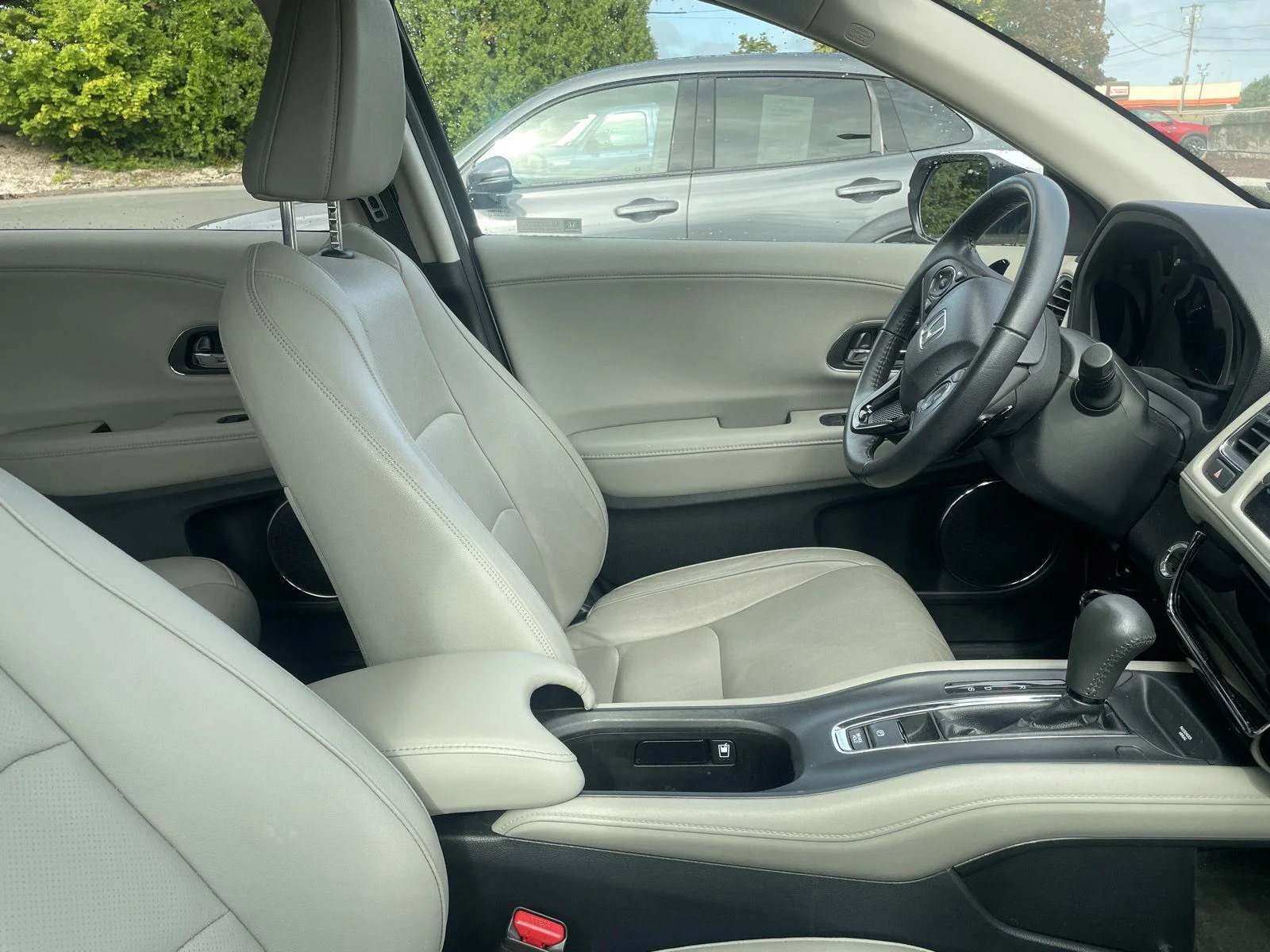 Used 2019 Platinum White Pearl Honda EX-L image 6