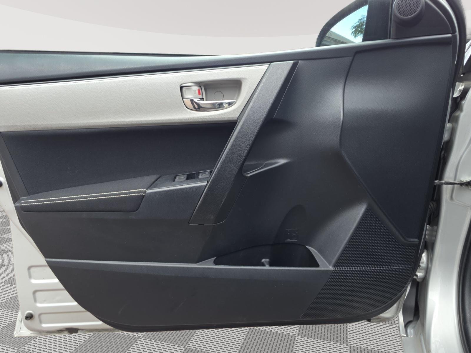 Certified Used 2017 Classic Silver Metallic Toyota LE image 6
