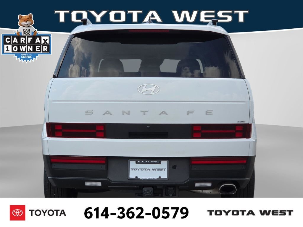Used 2025 White Hyundai SEL image 8