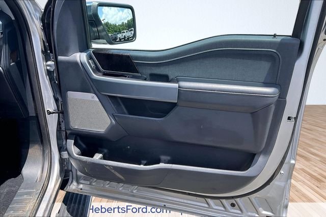 Used 2023 Iconic Silver Metallic Ford Lariat image 22