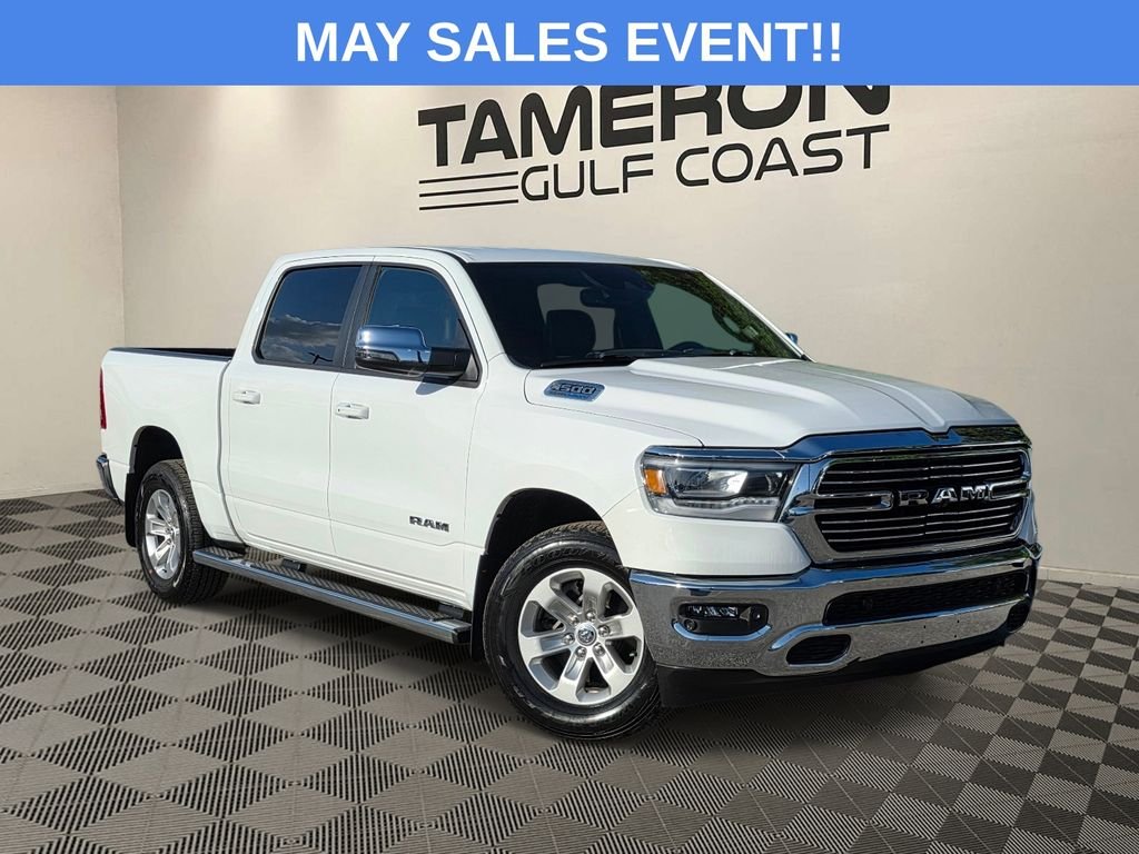 2023 RAM 1500 Laramie 4x4 Crew Cab 5'7's photo