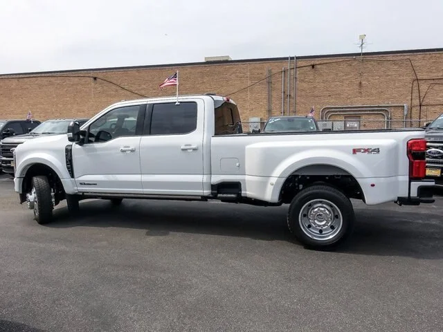 Certified Used 2026 Star White Ford Platinum image 40