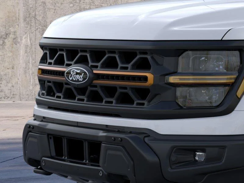 New 2026 Oxford White Ford Tremor image 12