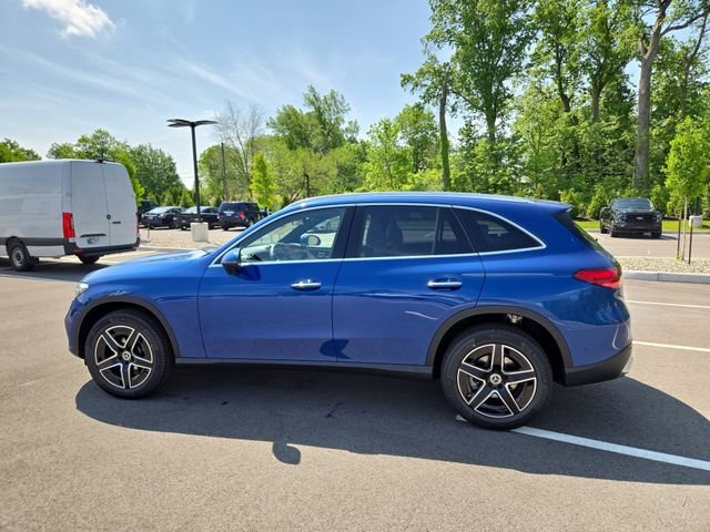 New 2026 Starling Blue Metallic Mercedes-Benz GLC300 image 6