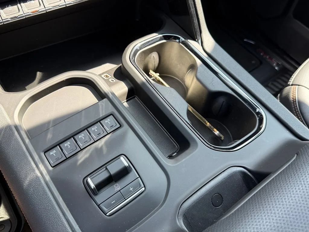 2026 GMC Sierra 2500HD AT4 - Photo 30