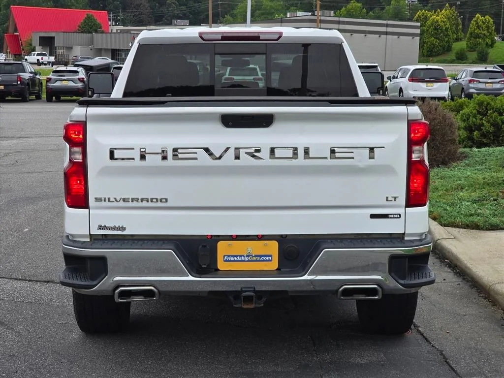Used 2020 White Chevrolet LT image 25