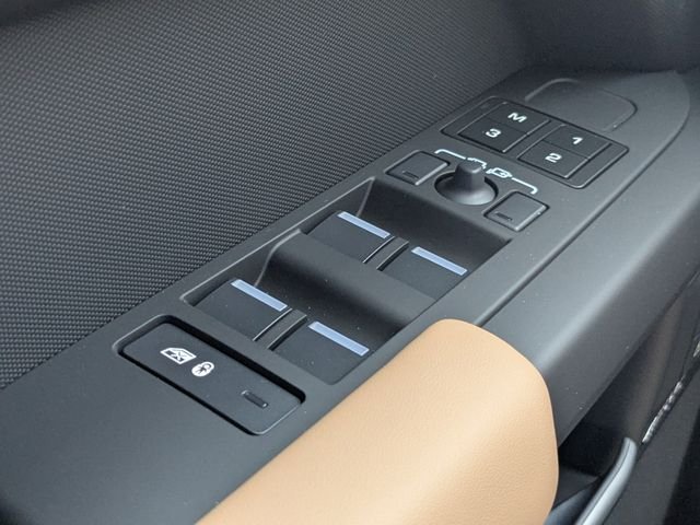 New 2026 Woolstone Green Land Rover X-Dynamic SE image 25