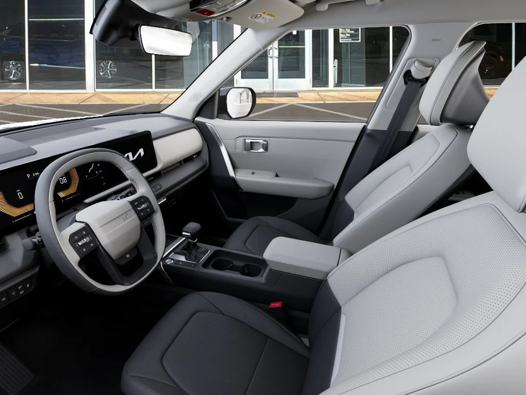 New 2027 Snow White Pearl Kia EX image 17