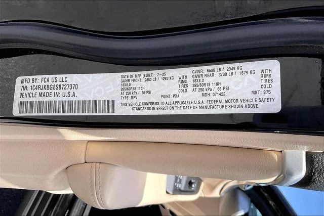 Used 2025 Black Jeep Limited image 36