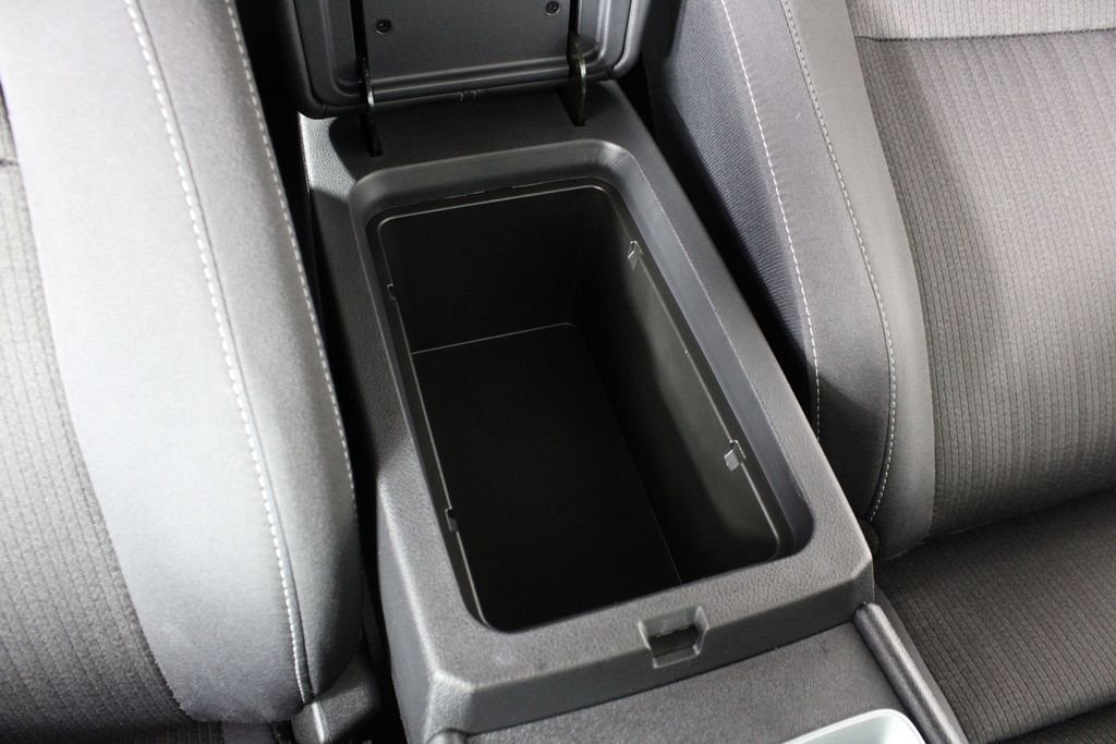 Used 2025 White Nissan 2.5 SV image 18