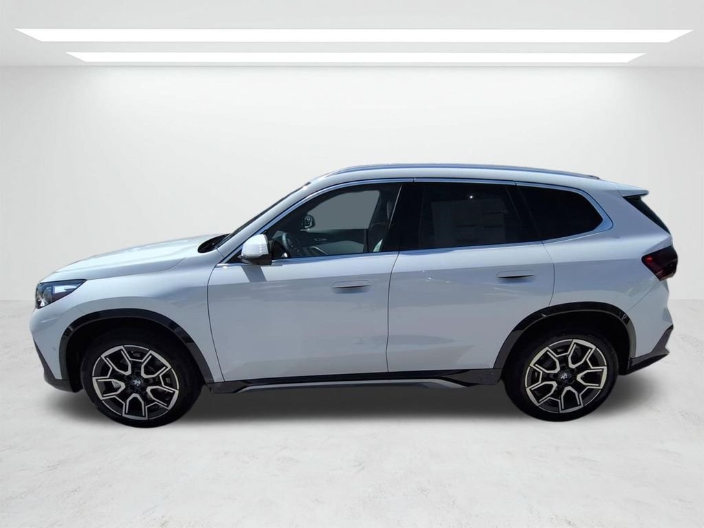 New 2026 Alpine White BMW xDrive28i image 7