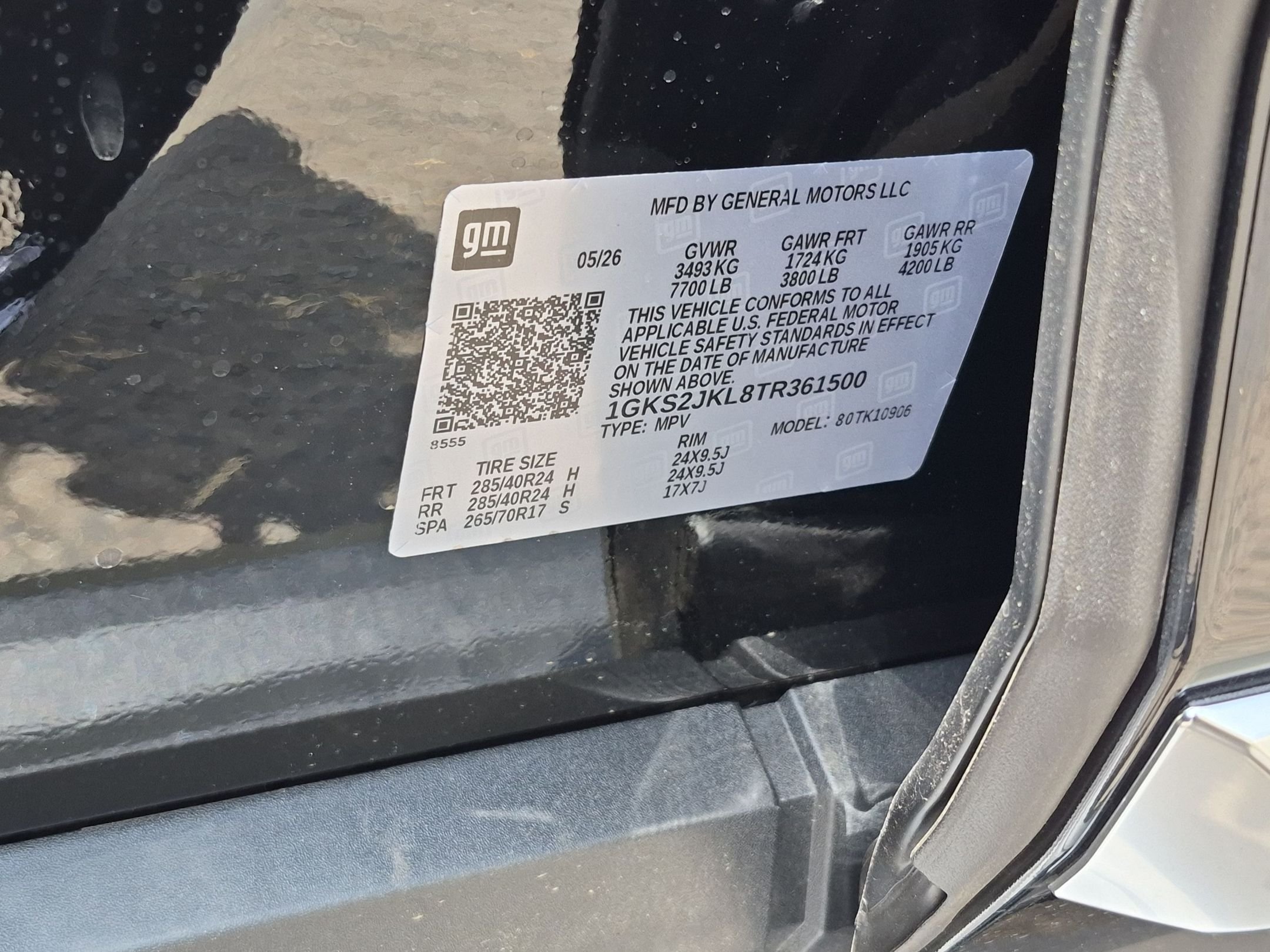 2026 GMC Yukon XL Denali - Photo 10