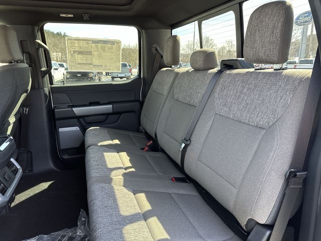New 2024 Oxford White Ford XLT image 27