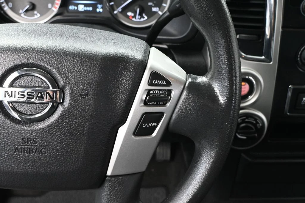 Used 2018 White Nissan SV image 25