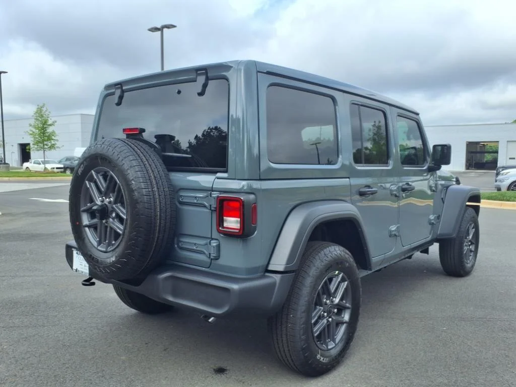2025 Jeep Wrangler 4-Door Sport S - Photo 18