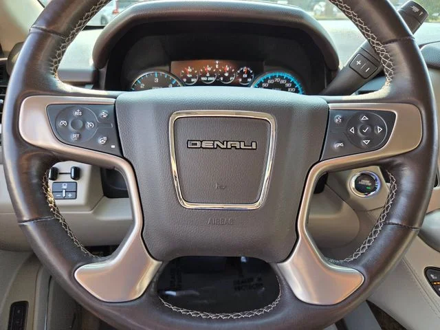 Used 2019 Black GMC Denali image 36