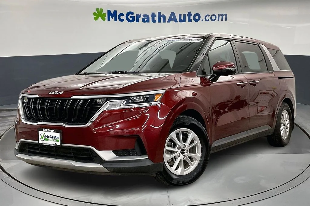 Used 2022 Red Kia LXS image 2