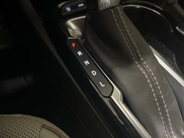 2024 Buick Encore GX Avenir - Photo 14