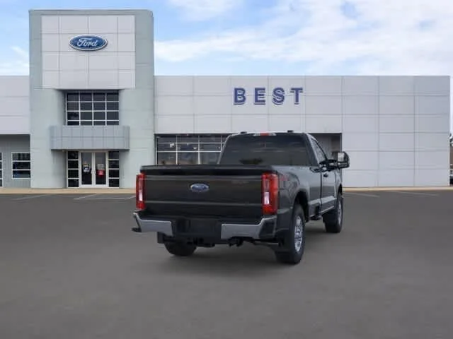 New 2026 Agate Black Metallic Ford XLT image 8