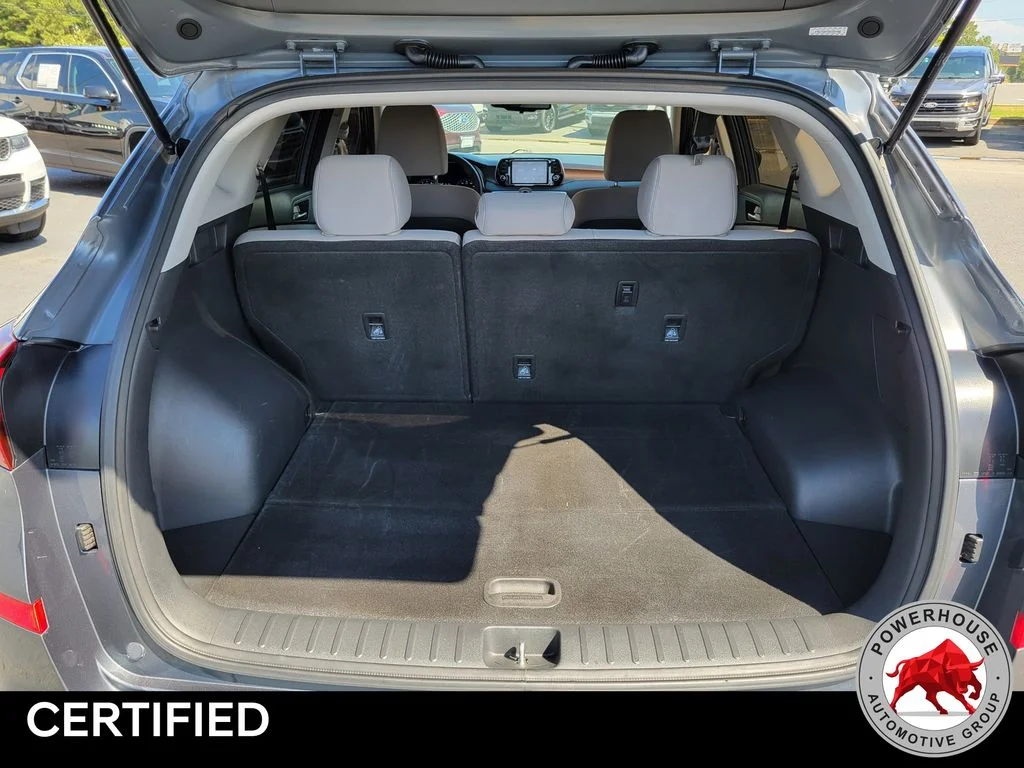 Used 2021 Gray Hyundai Value image 13