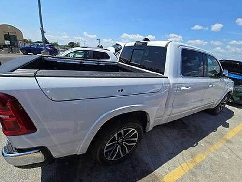 Used 2025 White Ram Limited image 4