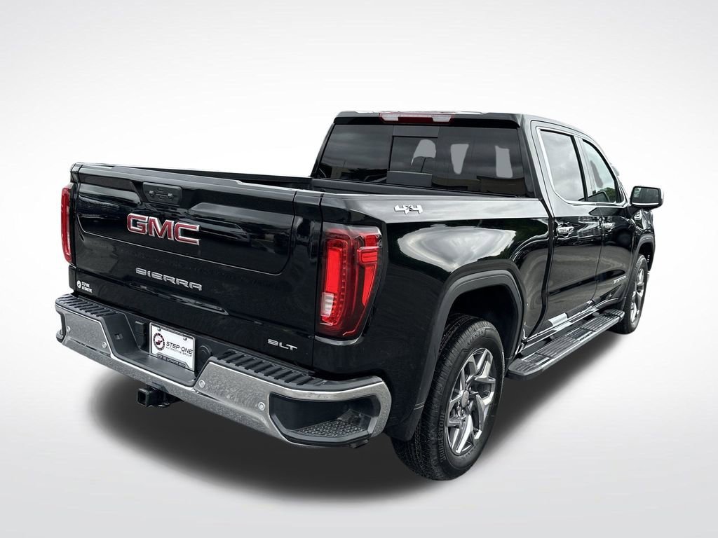 2026 GMC Sierra 1500 SLT - Photo 6