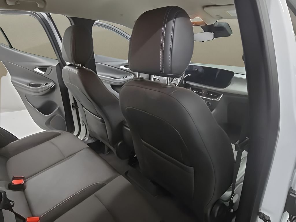 2025 Buick Encore GX Preferred - Photo 22