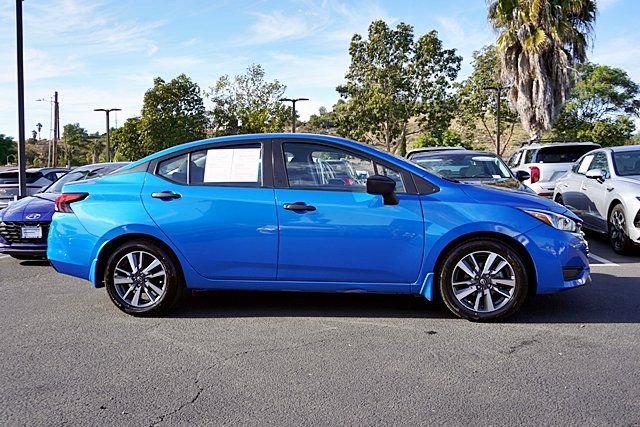 Used 2024 Blue Nissan 1.6 S image 6