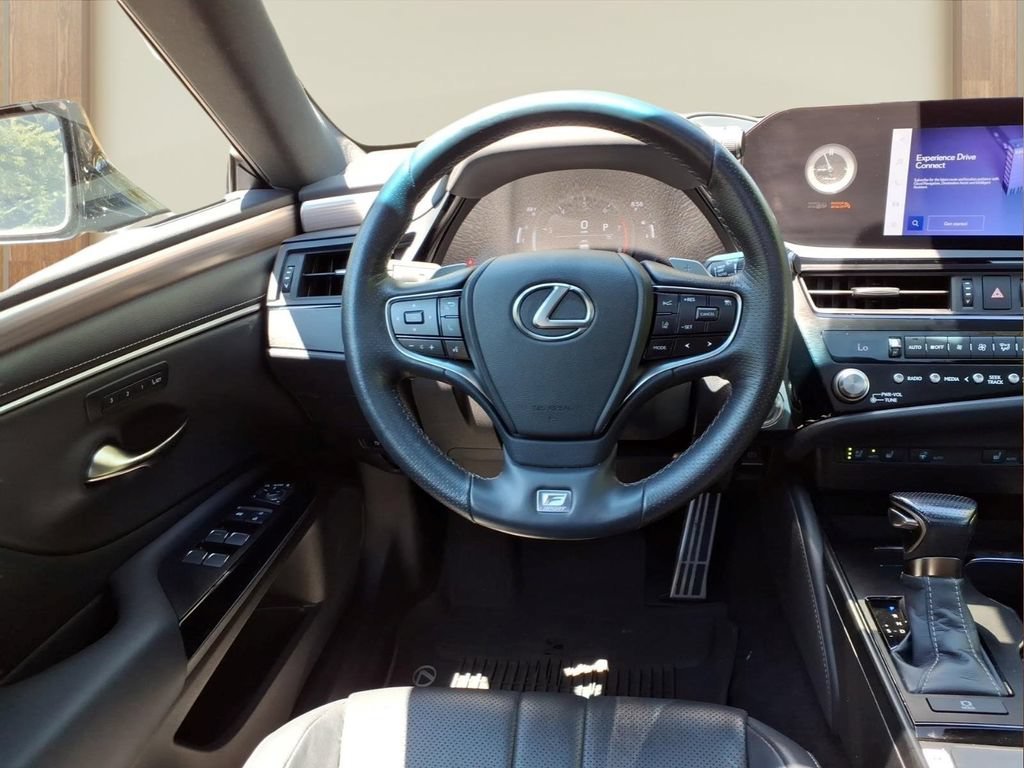 Used 2023 Black Lexus F SPORT Handling image 22