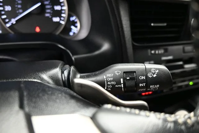 Used 2021 Black Lexus 350 image 31