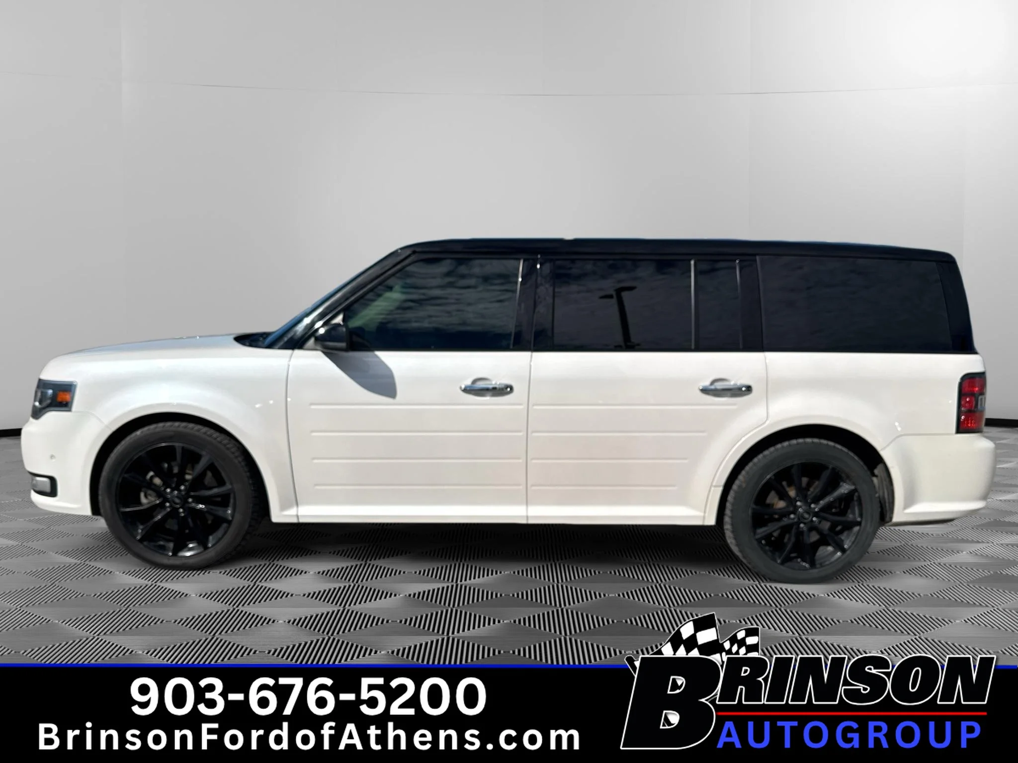 Used 2019 White Platinum Metallic Tri-Coat Ford Limited EcoBoost image 8