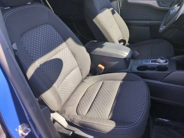 Used 2023 Blue Ford Active image 32